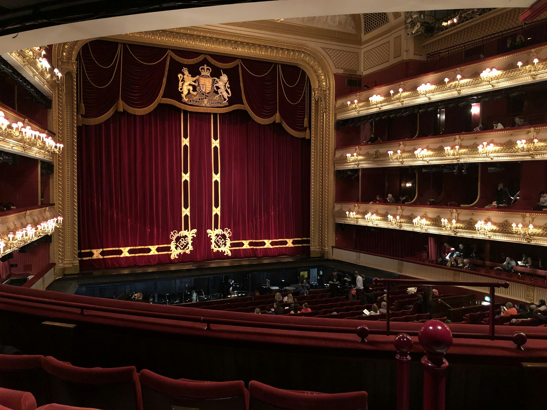 Interno di un teatro dell'opera